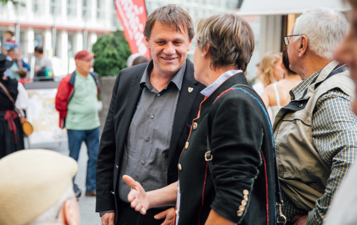 Zuhören und Gespräche führen: Das ist der erste Ansatz von Bürgerbeteiligung. (Foto: Pascal Hefti)